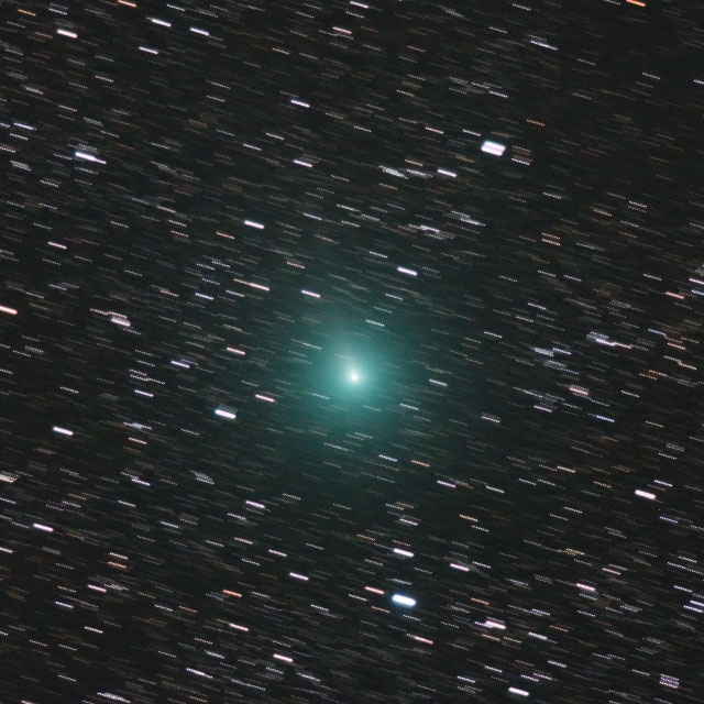 ハートレイ彗星(103P)・5.9等・ペルセウス座を通過中