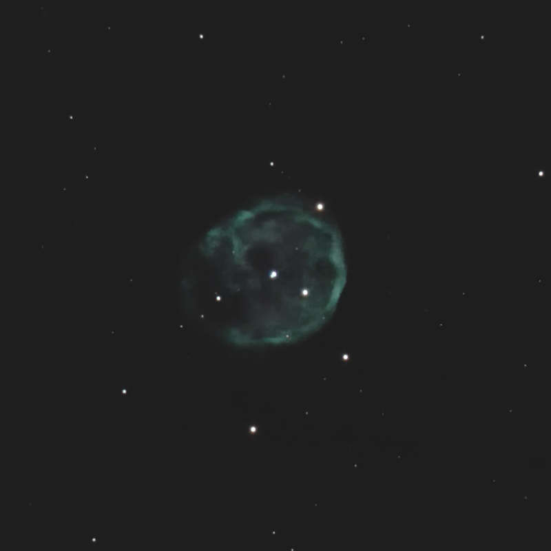 惑星状星雲 NGC246 （どくろ星雲）