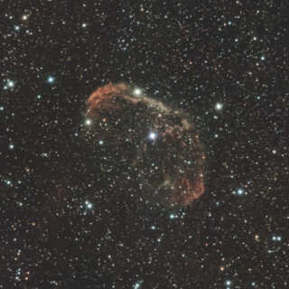 NGC6888 三日月星雲　（はくちょう座の散光星雲・視直径=20'）