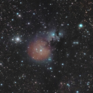 Sh2-82 リトルコクーン星雲