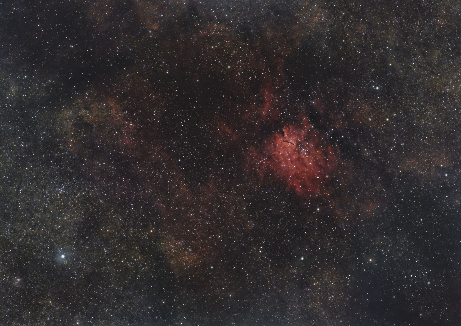 NGC6820&6830